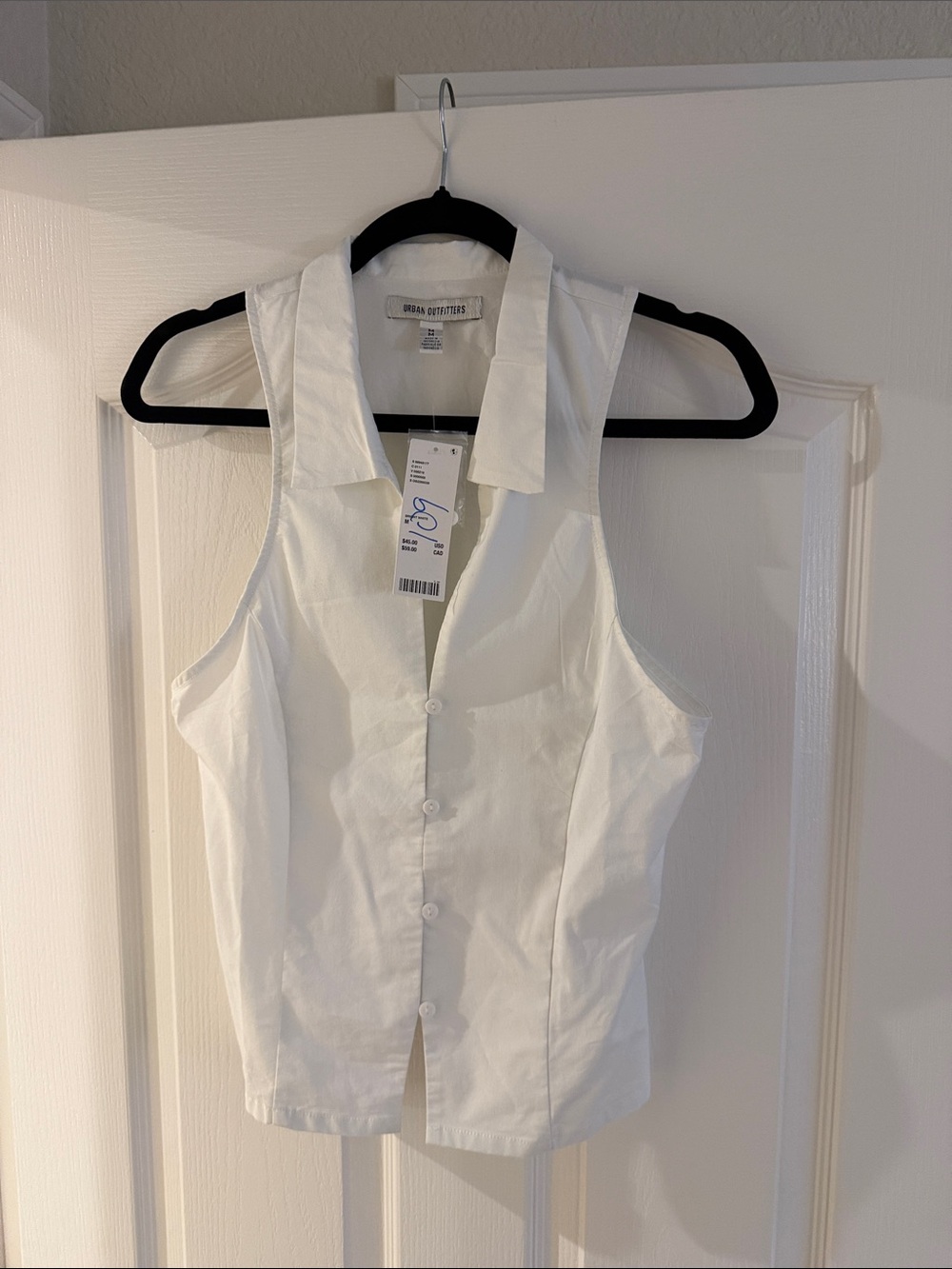 Urban Outfitters White Sleeveless Button-Down Collared Top
